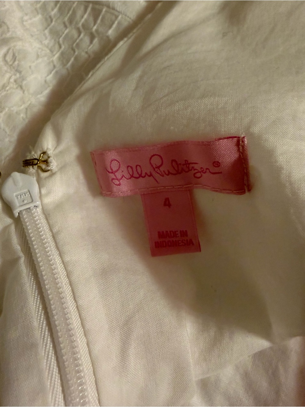 Lilly Pulitzer Madden Scallop Hem V-Neck Eyelet Dress - Picture 7 of 7